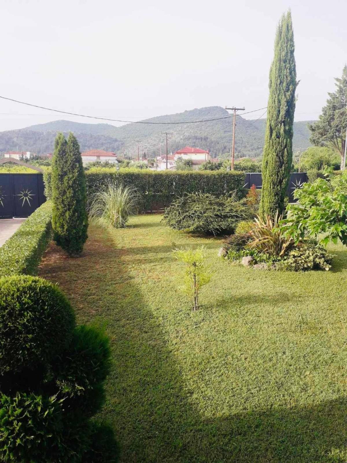 ζoihouse * Polikarpi